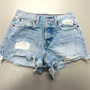 VINTAGE LEVI'S 501 Women's Light Blue Button Fly Jean Short Shorts 27 Raw Hem
